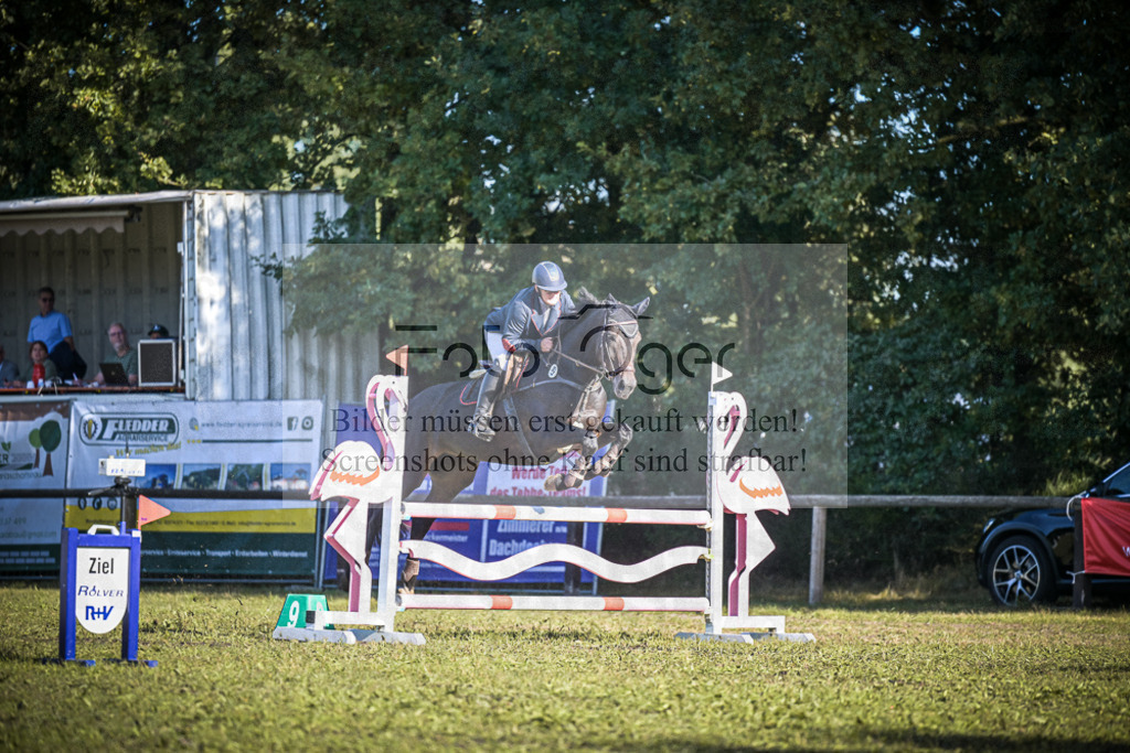 DOS_0043 | Entdecke hochwertige Reitturnierfotos von Foto Oger. Professionell, emotional und authentisch – jetzt Lieblingsmomente im Shop bestellen.Deutschlandweite Turnierfotografie. - Realisiert mit Pictrs.com