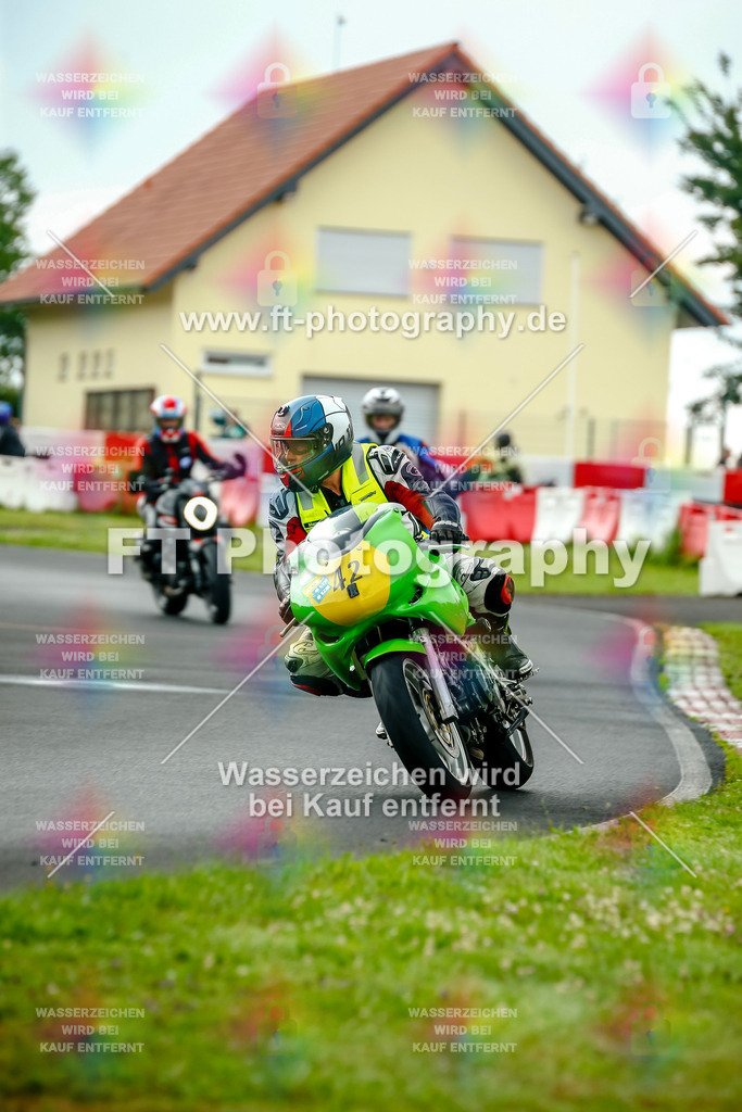 VBK-4047 | Hier findet Ihr Bilder von Touristenfahrten auf der Nürburgring Nordschleife oder von anderen Veranstaltungen die ich besucht habe. Viel Spass beim Durch Schauen 