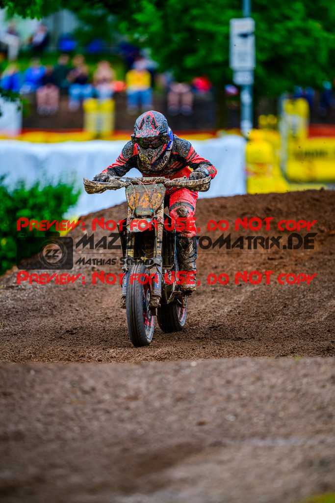 MaZZes_FotoMatrix_240818_6007705_6565 | S2