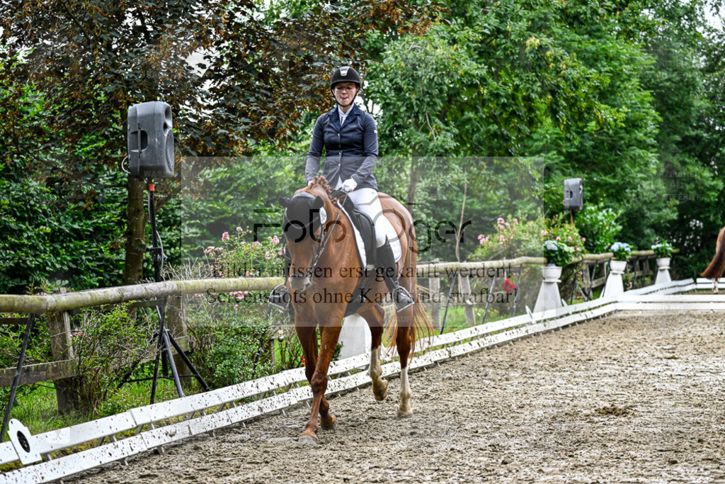 Bissendorfer Reitertage | Entdecke hochwertige Reitturnierfotos von Foto Oger. Professionell, emotional und authentisch – jetzt Lieblingsmomente im Shop bestellen. - Realisiert mit Pictrs.com