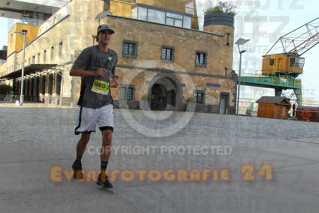 250920_1550_EV4_9610 | Sportfotografie im Rhein-Sieg Kreis, Köln, Bonn, NRW, Rheinland Pfalz, Hessen, etc. Unser Tätigkeitsfeld umfasst den Laufsport vom Volkslauf über den Marathon, Duathlon, Triathon bis zum Ultralauf wie Kölnpfad Ultra oder Schindertrail.