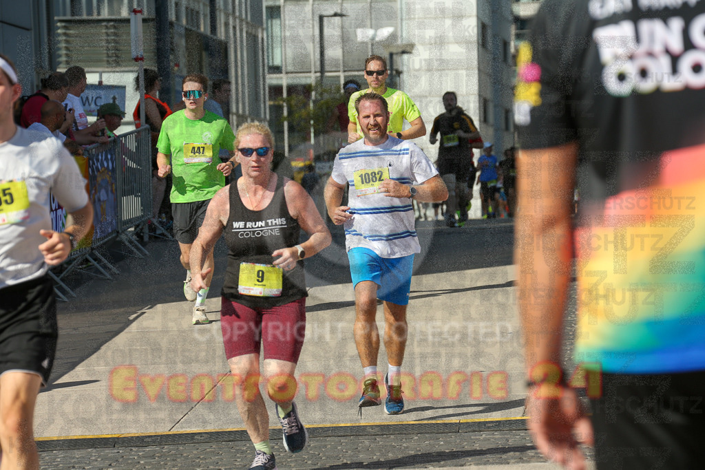 240921_1456_EX1_4075 | Sportfotografie im Rhein-Sieg Kreis, Köln, Bonn, NRW, Rheinland Pfalz, Hessen, etc. Unser Tätigkeitsfeld umfasst den Laufsport vom Volkslauf über den Marathon, Duathlon, Triathon bis zum Ultralauf wie Kölnpfad Ultra oder Schindertrail.