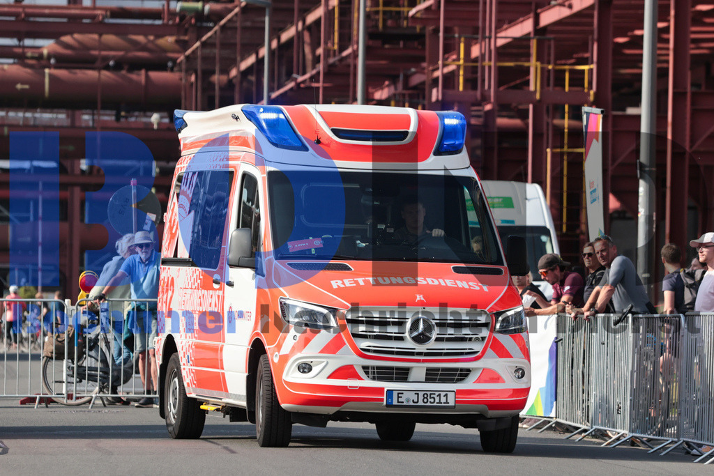 SES_DEUTOU20250820-94 | bond - Realisiert mit Pictrs.com