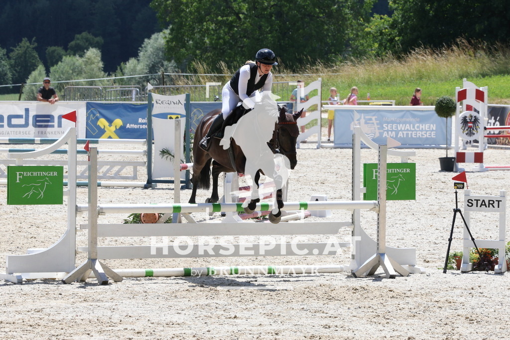 PP018259 | Willkommen bei Brunnmayr - Design & Fotografie – Ihrem Spezialisten für Reitturniere und Pferdeveranstaltungen in Oberösterreich, Salzburg und Bayern! Seit über 17 Jahren sind wir leidenschaftlich dabei.