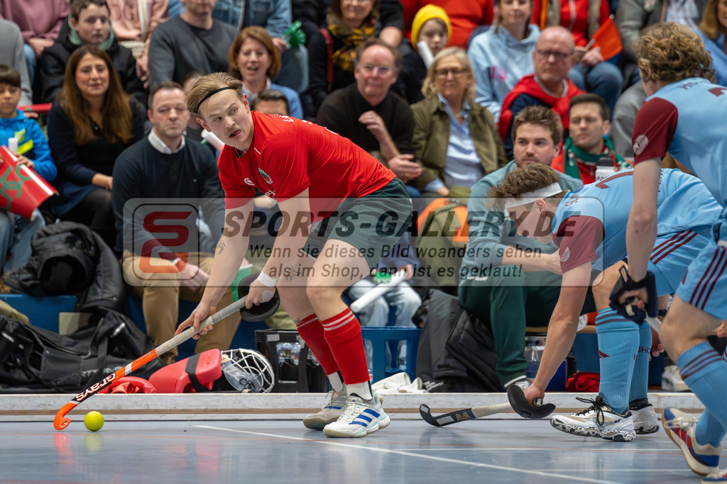 SFE_20260131_0057 | Mönchengladbach, Deutschland, 31.01.26: Hallenhockey 1. Bundesliga Herren Playoff zwischen Crefelder HTC - UHC Hamburg im GHTC Halle am 31.01.2026 in Mönchengladbach, Deutschland. (Foto von Stephan Fehrmann)Mönchengladbach, Germany, 31.01.26: Hallenhockey 1. Bundesliga Herren Playoff between Crefelder HTC - UHC Hamburg in GHTC Halle at 31.01.2026 in Mönchengladbach, Deutschland. (Foto from Stephan Fehrmann)
