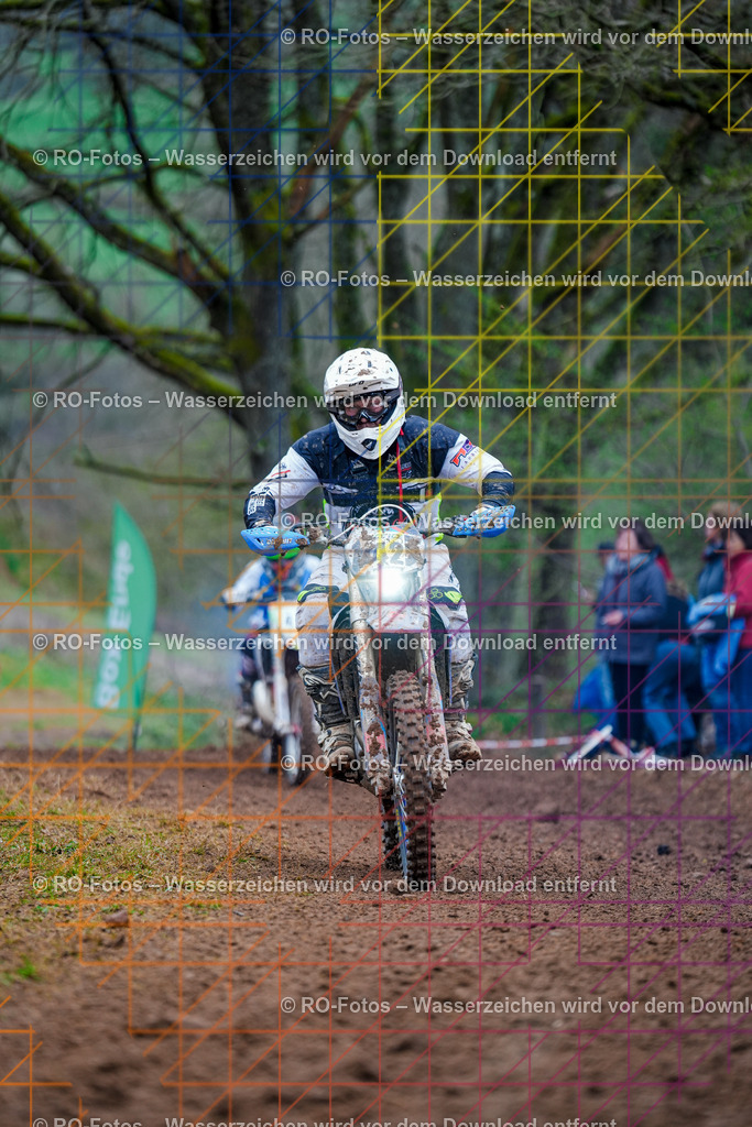 4 Lauf Mernes-612 | Sportfotografie von RO-Fotos: Motorsport, Motocross, Enduro, Laufveranstaltungen und Triathlon. Professionelle Fotos von Sportlern und Events. - Realisiert mit Pictrs.com