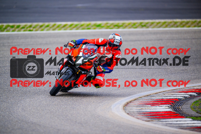 MaZZes_FotoMatrix_240910_6007705_6627 | WEISS