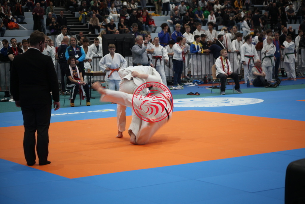 IMG_1166 | Fotos vom Adler Cup - Pictures from Adler Cup

Hier findet Ihr alle Eindrücke und großen Momente der Adler Cup Wochenenden. Here you will find all impressions and great moments of the Adler Cup weekends. - Realisiert mit Pictrs.com