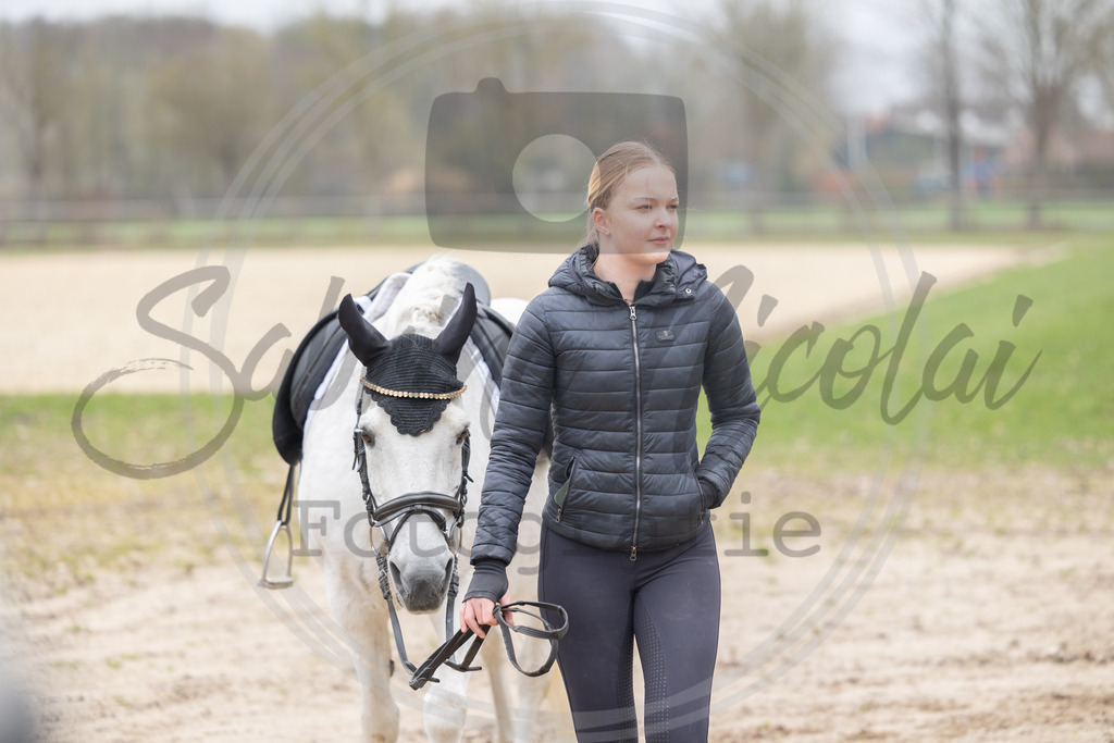 994A8557 | sabrinanicolaifotografie - Realisiert mit Pictrs.com