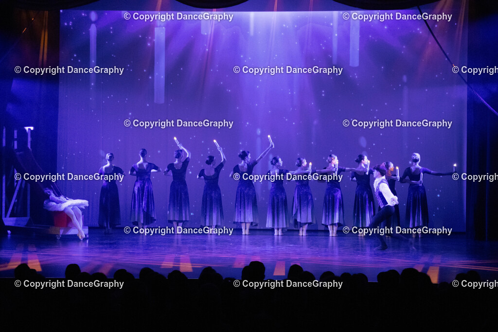 GPHY2373 | DanceGraphy - Realisiert mit Pictrs.com