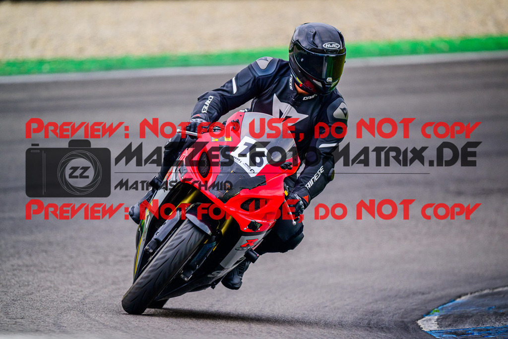 MaZZes_FotoMatrix_240614_6007705_4502 | GELB