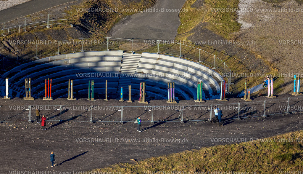 Bottrop240107702 | Luftbild, Halde Haniel, Totems von AgustÃ­n Ibarrola Skulptur Stelen, BergArena Amphitheater, Fuhlenbrock, Bottrop, Ruhrgebiet, Nordrhein-Westfalen, Deutschland