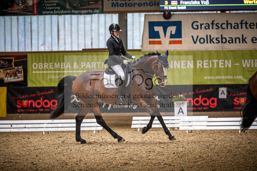 DOS_1357 | Entdecke hochwertige Reitturnierfotos von Foto Oger. Professionell, emotional und authentisch – jetzt Lieblingsmomente im Shop bestellen.Deutschlandweite Turnierfotografie. - Realisiert mit Pictrs.com