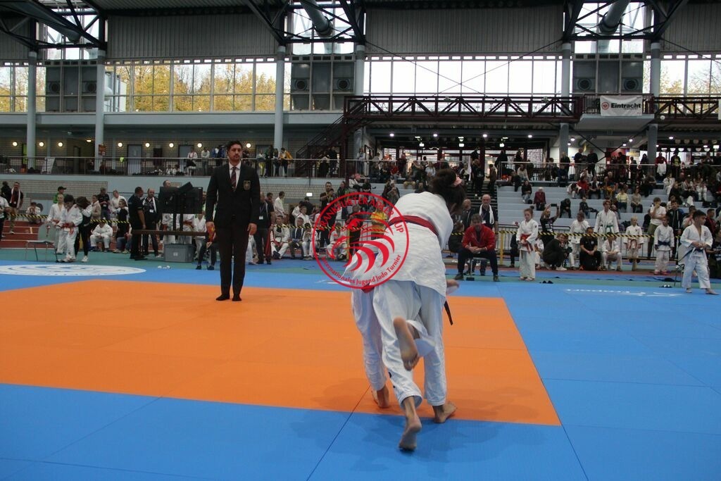 IMG_3211 | Fotos vom Adler Cup - Pictures from Adler Cup

Hier findet Ihr alle Eindrücke und großen Momente der Adler Cup Wochenenden. Here you will find all impressions and great moments of the Adler Cup weekends. - Realisiert mit Pictrs.com