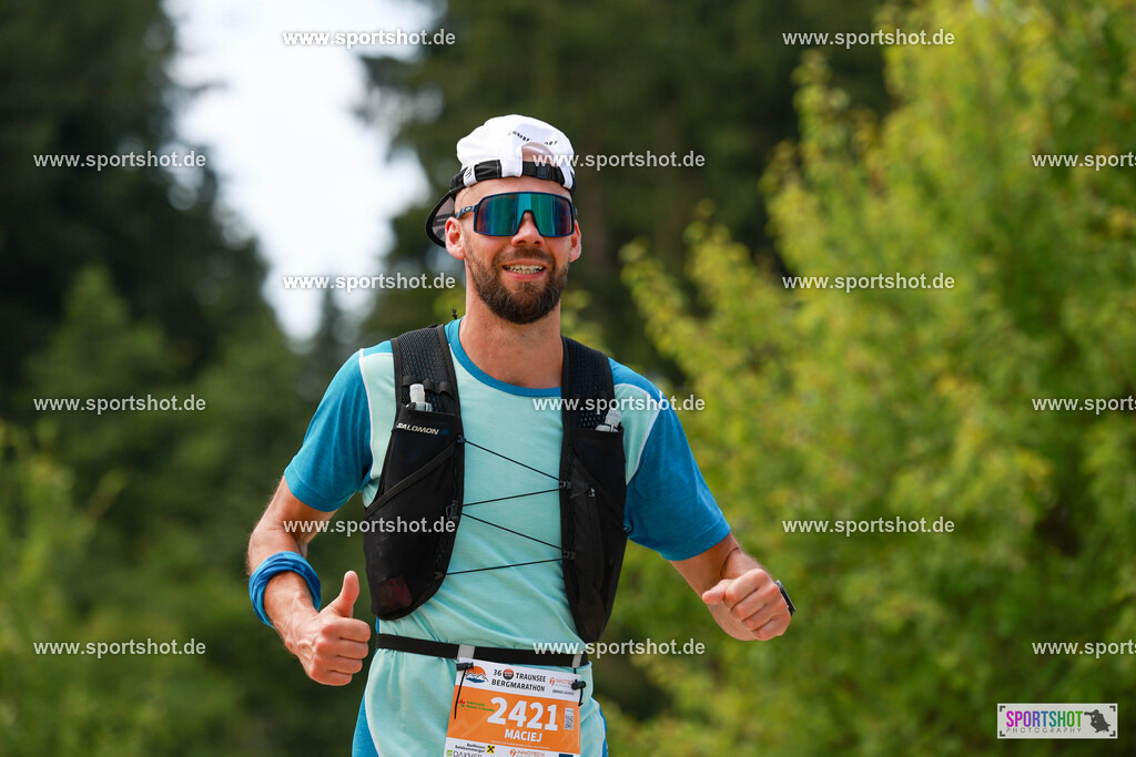AR6_6390 | Rund um das Thema Sport-Event-Fotografie & individuelle Teilnehmerfotos. Jeder Teilnehmer wird fotografiert.