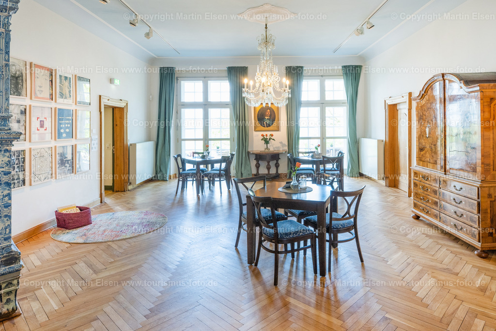 Agathenburg Schloss_ELS_1324130523a | Agathenburger Schloss - Realisiert mit Pictrs.com