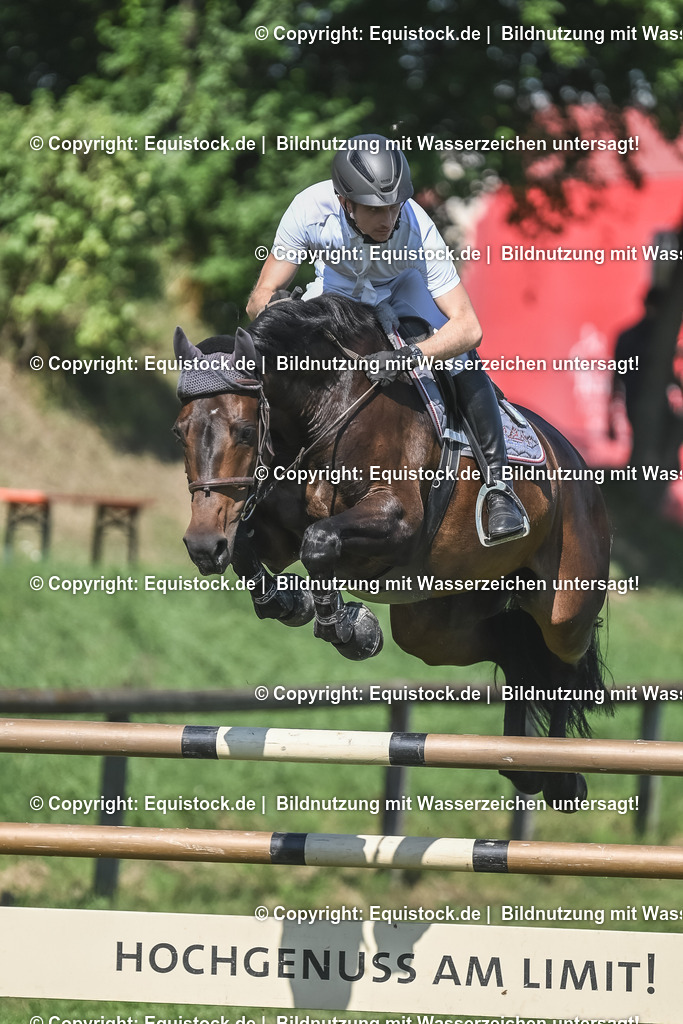 20230908_21_Punktespringen_M_0073 | equistock