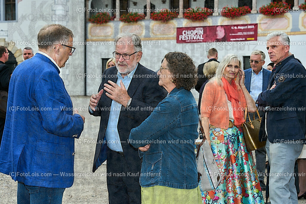 ALP0078_XXXIX_Chopin-Festival_Szelag | (C)FotoLois.com, Alois Spandl, XXXIX. internationales CHOPIN-Festival in der Kartause Gaming, Eröffnung des Festivals mit Einmarsch der Goldhaubengruppe Lackenhof mit der Musikkapelle Gaming sowie den Ehrengästen und Eröffnungsansprachen in der Barockbibliothek, Fr 4. August 2023.