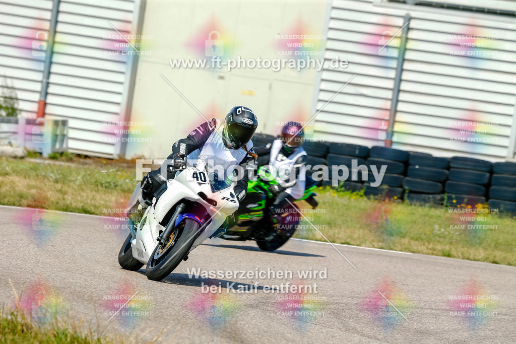 Chambley Juli-0403 | Hier findet Ihr Bilder von Touristenfahrten auf der Nürburgring Nordschleife oder von anderen Veranstaltungen die ich besucht habe. Viel Spass beim Durch Schauen 