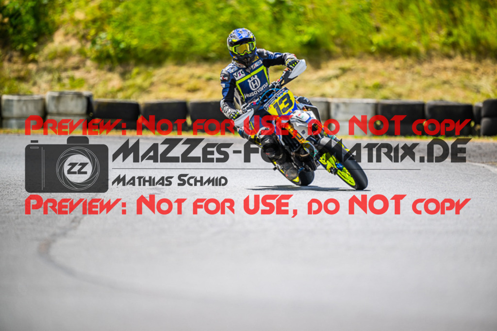 MaZZes_FotoMatrix_220528_1088 | Fotograf Mathias Schmid
Sportfotograf,
Eventfotograf,
Hochzeitsfotograf,
Portraitfotograf