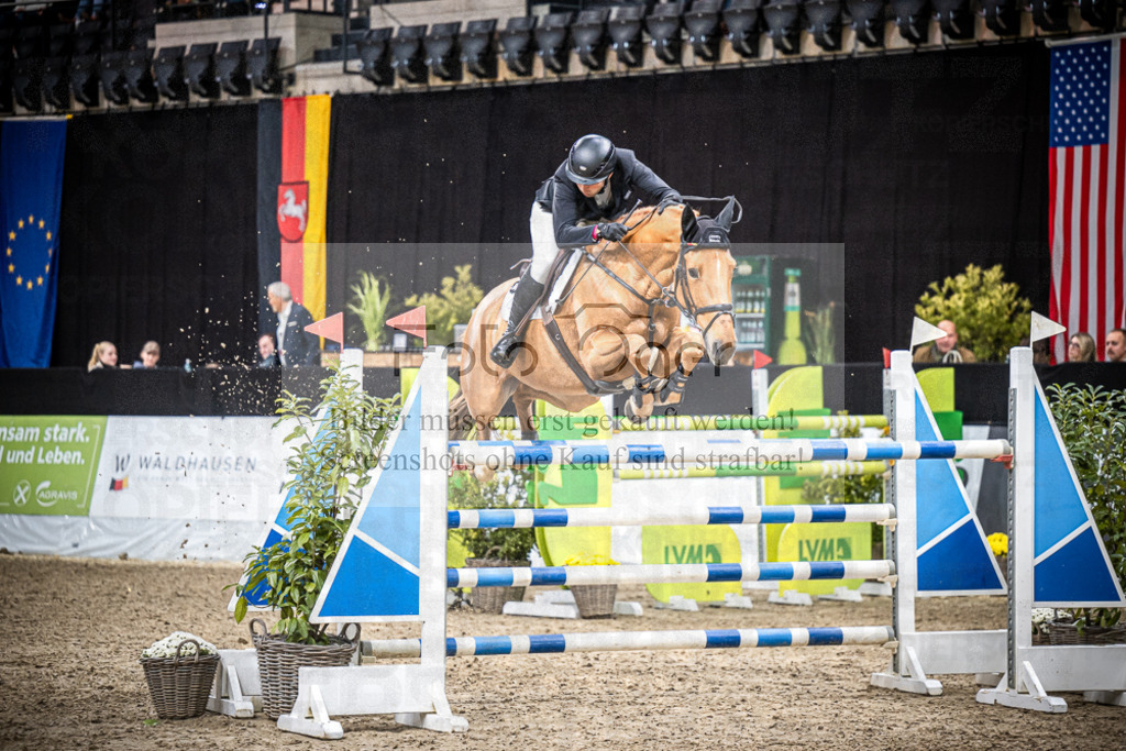 DOS_3288 | Entdecke hochwertige Reitturnierfotos von Foto Oger. Professionell, emotional und authentisch – jetzt Lieblingsmomente im Shop bestellen.Deutschlandweite Turnierfotografie. - Realisiert mit Pictrs.com