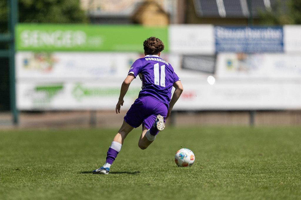 Fußball I Männer I 40. Pfingscup Hollage I 13112 | realhellocedii - Realisiert mit Pictrs.com