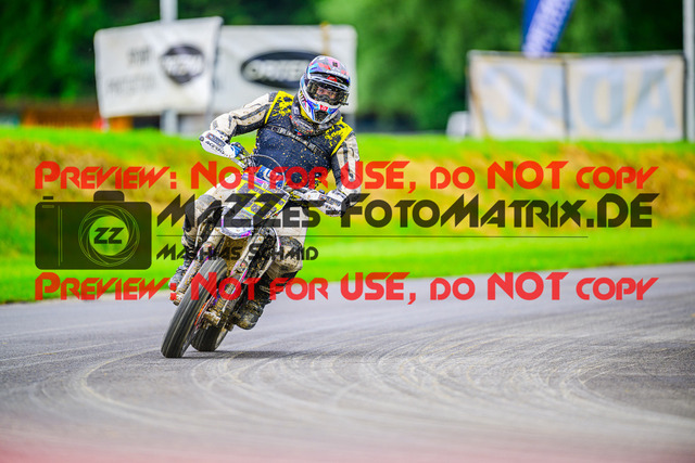 MaZZes_FotoMatrix_240609_6007705_3345 | SWISS S1