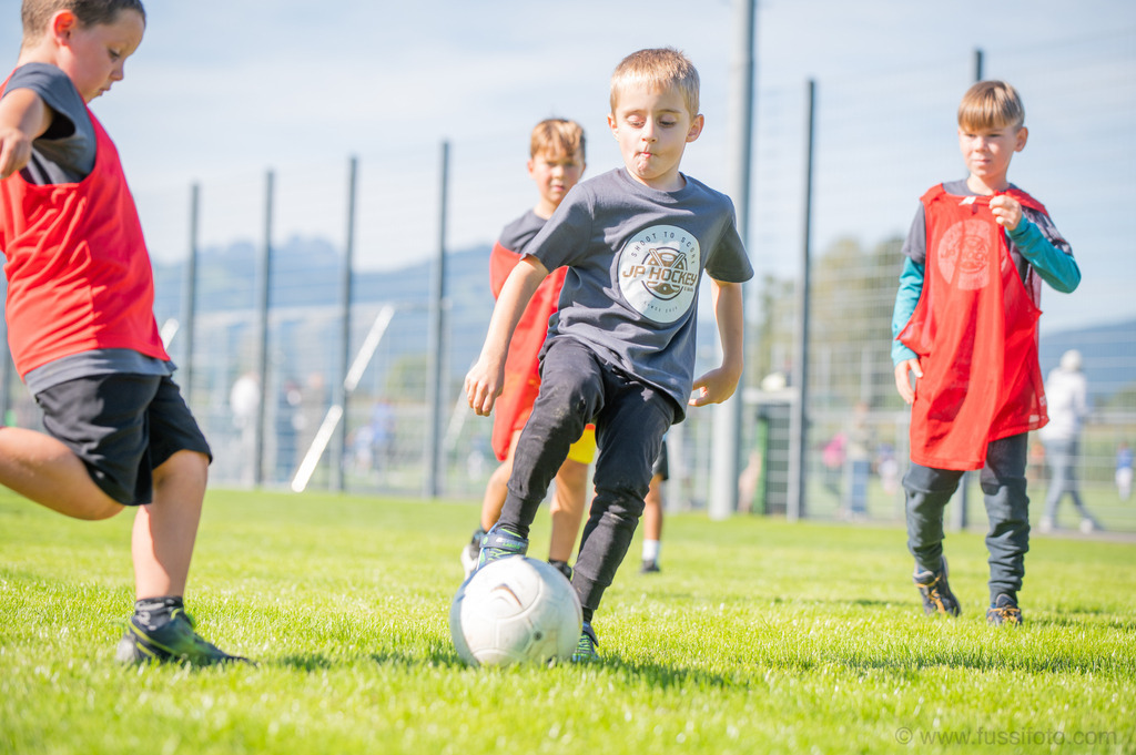 2025-09JP Hockey-Camp-Widnau-1251 | "Fussifoto.com – Ihr Ansprechpartner für hochwertige Fotografie! Entdecken Sie kreative Bilder und professionelle Dienstleistungen. Kontaktieren Sie uns für Ihre Projekte!"