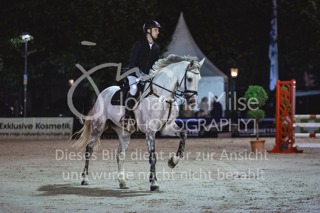 240913_OWLCh_Teamspringen-833 | Deine schönsten Turniermomente als professionelle Fotos! Entdecke hochwertige Pferdesport-Fotografie im Online-Shop. Jetzt Fotos finden & bestellen!