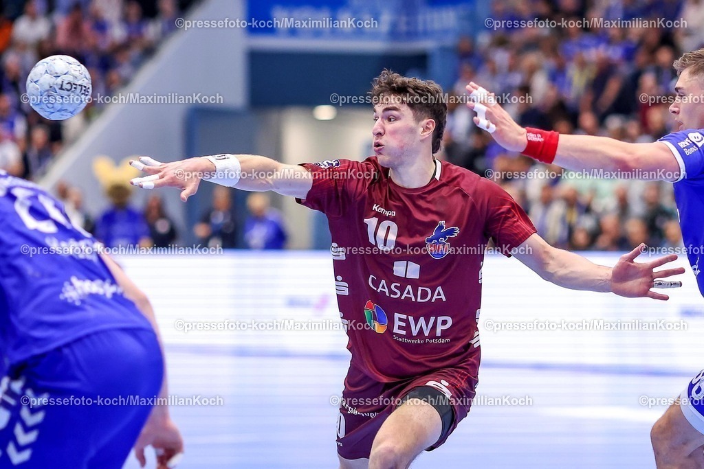 Gum25042501011 | 25.04.2025, Handball, HBL, VfL Gummersbach - 1. VfL Potsdam, Schwalbe-Arena: Elias Kofler (VfL Potsdam #10) 