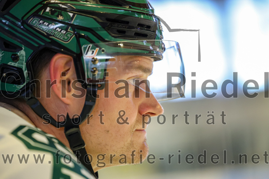 2025-09-14_053_TSV_Erding_gegen_EC_Peiting | Erding, Deutschland, 14.09.2025:Eishockey, Oberliga Süd 2025 / 2026, Testspiel, TSV Erding gegen EC Peiting, Endergebnis: 2:3Foto: Christian Riedel / fotografie-riedel.net