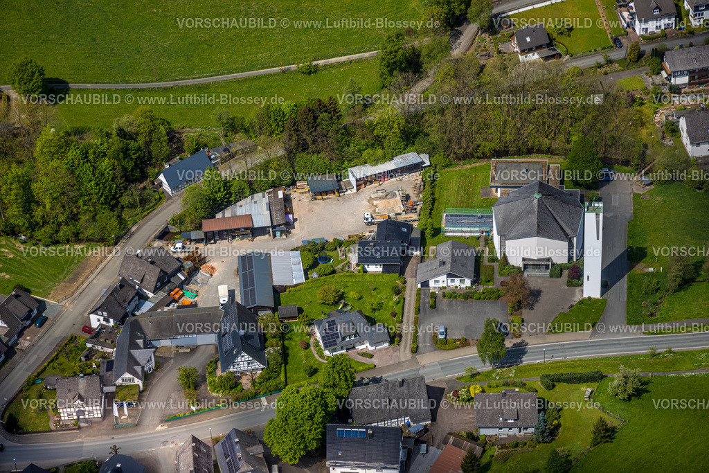 Olsberg240503865 | Luftbild, St. Laurentius Kirche, Gewerbegelände An der Schogge, Elleringhausen, Olsberg, Sauerland, Nordrhein-Westfalen, Deutschland