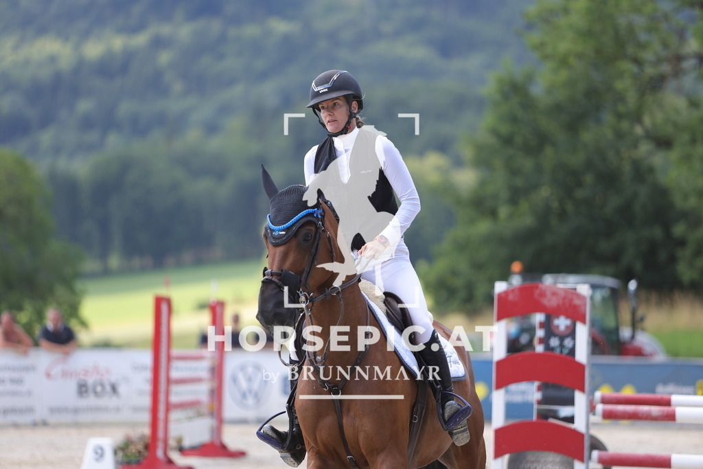 0P6A0112 | Willkommen bei Brunnmayr - Design & Fotografie – Ihrem Spezialisten für Reitturniere und Pferdeveranstaltungen in Oberösterreich, Salzburg und Bayern! Seit über 17 Jahren sind wir leidenschaftlich dabei.