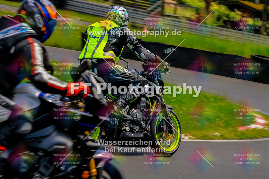 VBK-8004 | Hier findet Ihr Bilder von Touristenfahrten auf der Nürburgring Nordschleife oder von anderen Veranstaltungen die ich besucht habe. Viel Spass beim Durch Schauen 