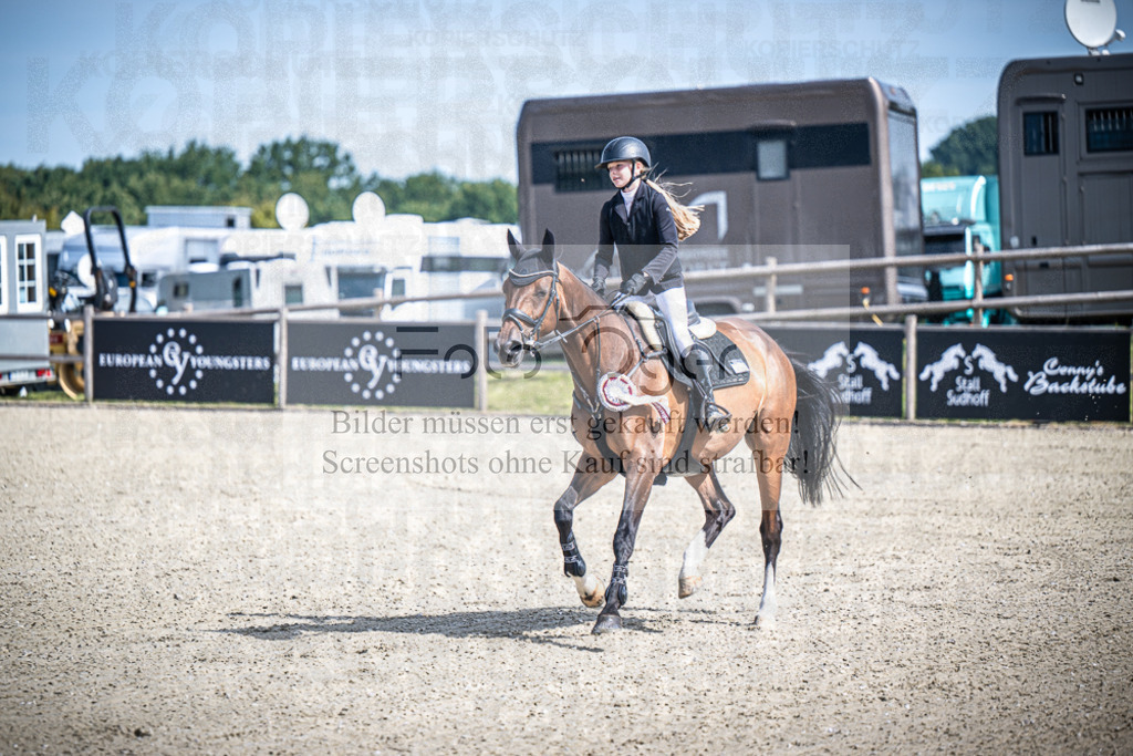 DOS_0423 | Entdecke hochwertige Reitturnierfotos von Foto Oger. Professionell, emotional und authentisch – jetzt Lieblingsmomente im Shop bestellen.Deutschlandweite Turnierfotografie. - Realisiert mit Pictrs.com