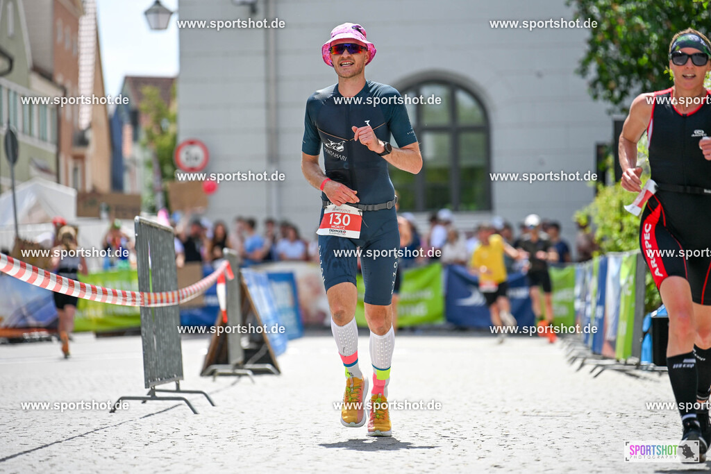 SZI_7340 | Stadttriathlon Erding 2025. #yourpictrs #sportshot_your_pictrs @Sportshotphotography #stadttriathlonerding Copyright: www.sportshot.de