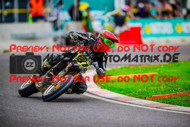 MaZZes_FotoMatrix_240609_6007705_8238 | SWISS S1