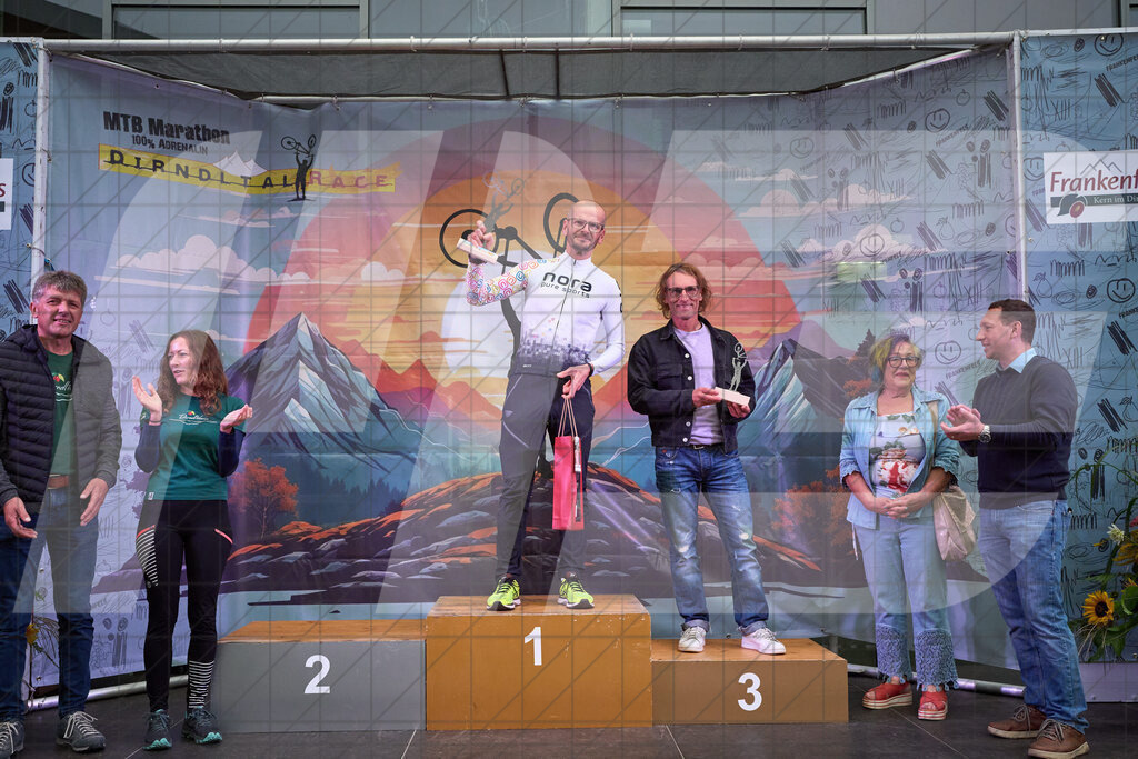 Betriebszentrum Laubenbachmühle, Frankenfels, Österreich - 13. September 2025: Dirndltal Race - Fun und Trophy Race - SiegerehrungFotograf: Martin Bihounek / martinbihounek.com | 13. September 2025 Betriebszentrum Laubenbachmühle, Frankenfels, Österreich : Dirndltal Race - Fun und Trophy Race - Siegerehrung •••••Photo by: Martin Bihounek / martinbihounek.comInsta: @martinbihounekcom