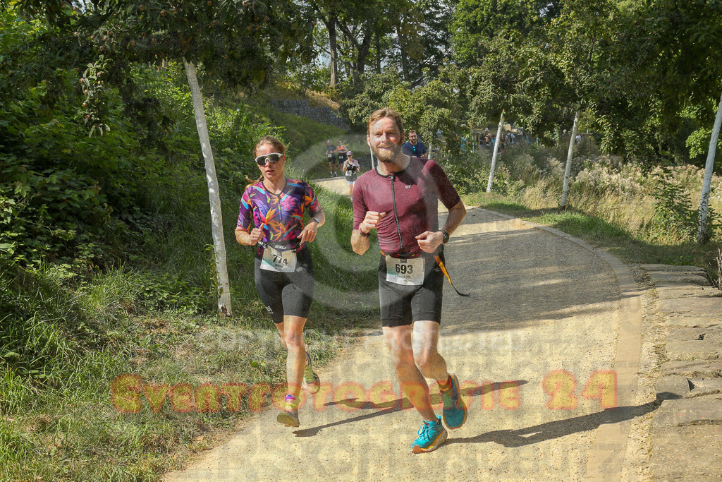 250824_1449_EX1_7691 | Sportfotografie im Rhein-Sieg Kreis, Köln, Bonn, NRW, Rheinland Pfalz, Hessen, etc. Unser Tätigkeitsfeld umfasst den Laufsport vom Volkslauf über den Marathon, Duathlon, Triathon bis zum Ultralauf wie Kölnpfad Ultra oder Schindertrail.