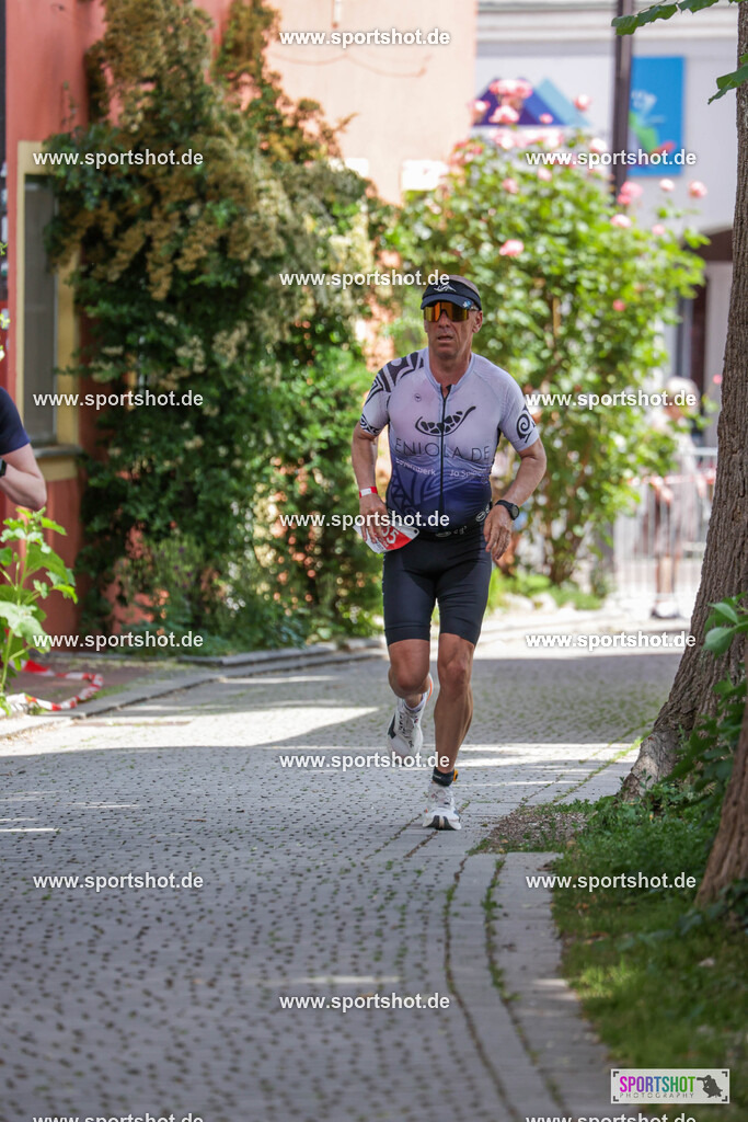 KSZ_8187 | Stadttriathlon Erding 2025. #yourpictrs #sportshot_your_pictrs @Sportshotphotography #stadttriathlonerding Copyright: www.sportshot.de