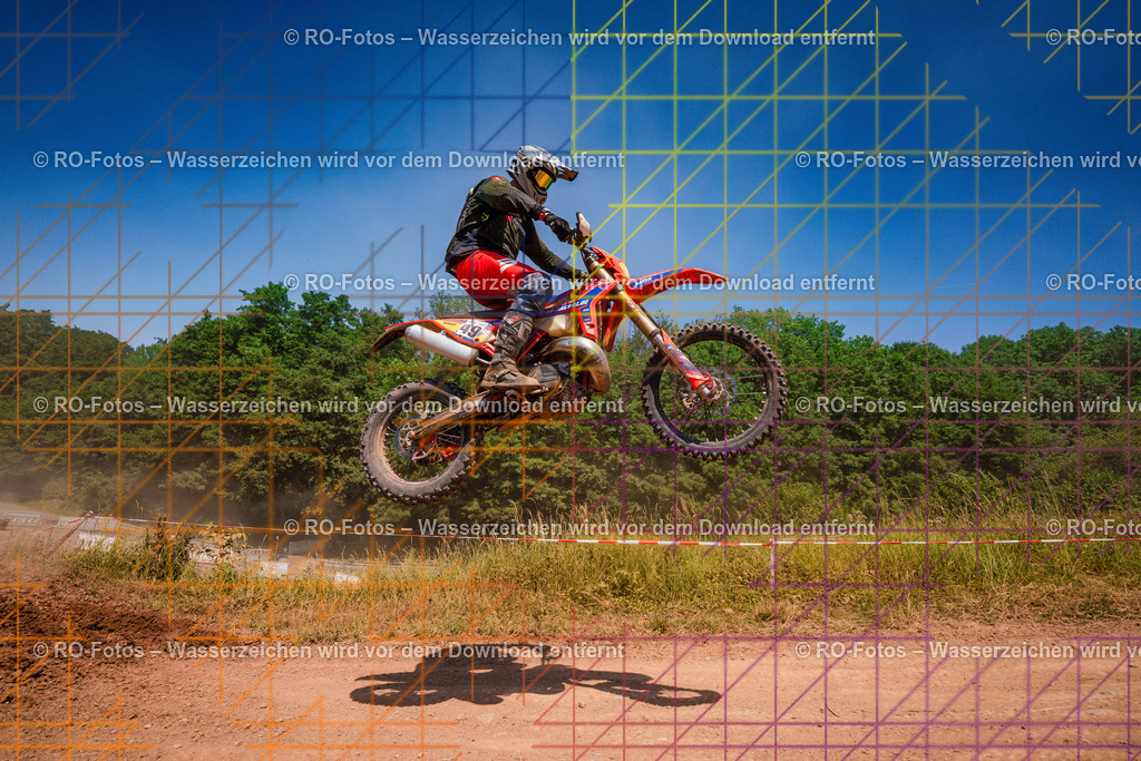 5 Lauf Schlüchtern IGE 2026-672 | Sportfotografie von RO-Fotos: Motorsport, Motocross, Enduro, Laufveranstaltungen und Triathlon. Professionelle Fotos von Sportlern und Events. - Realisiert mit Pictrs.com