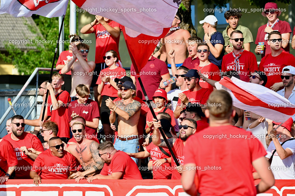ATUS Velden vs. GAK | Besucher Stadion Lind, GAK Fans, ATUS Velden vs. GAK, ATUS Velden vs. GAK am 26.07.2024 in Villach (Stadion Lind), Austria, (Photo by Bernd Stefan)