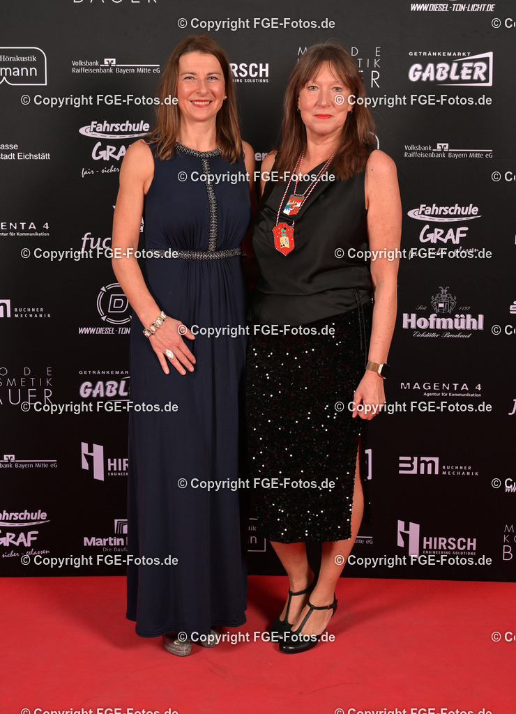 20240127-fge-fotos-0027 | Hofball der FGE am 27.01.2024 im Alten Stadttheater in Eichstätt. - Realisiert mit Pictrs.com