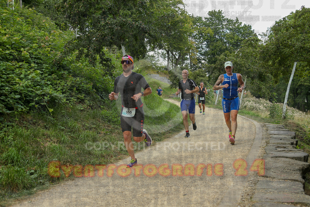 250824_1357_EX1_4415 | Sportfotografie im Rhein-Sieg Kreis, Köln, Bonn, NRW, Rheinland Pfalz, Hessen, etc. Unser Tätigkeitsfeld umfasst den Laufsport vom Volkslauf über den Marathon, Duathlon, Triathon bis zum Ultralauf wie Kölnpfad Ultra oder Schindertrail.
