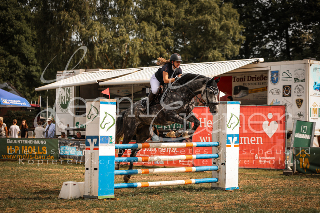 25.SaSpL00148 | Leoni Ertmer Photography - Realisiert mit Pictrs.com