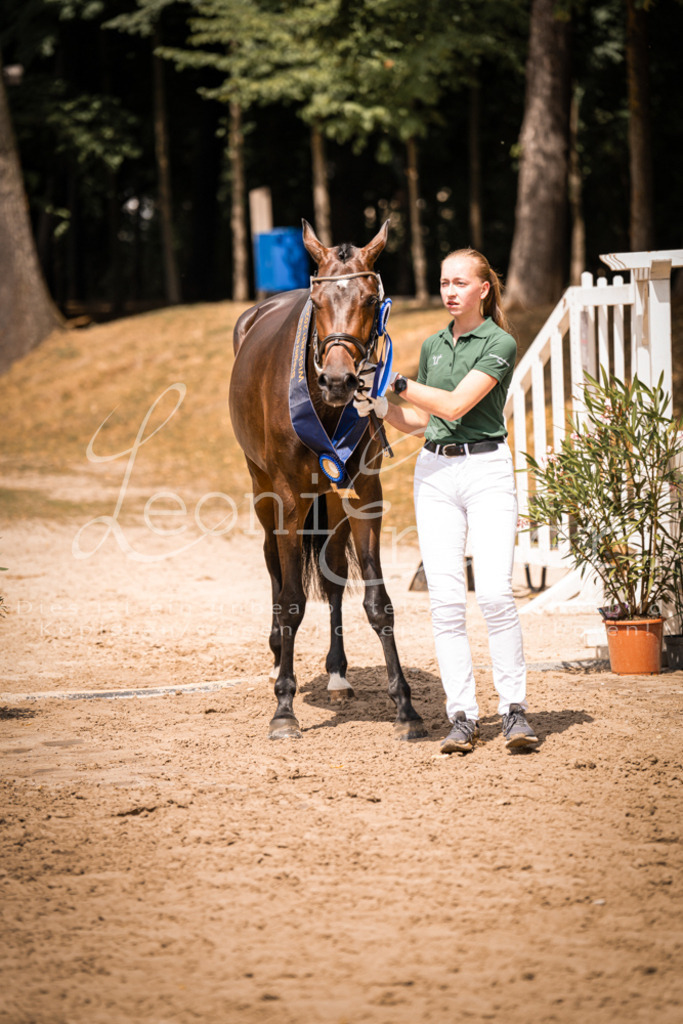 1.Fr00165 | Leoni Ertmer Photography - Realisiert mit Pictrs.com