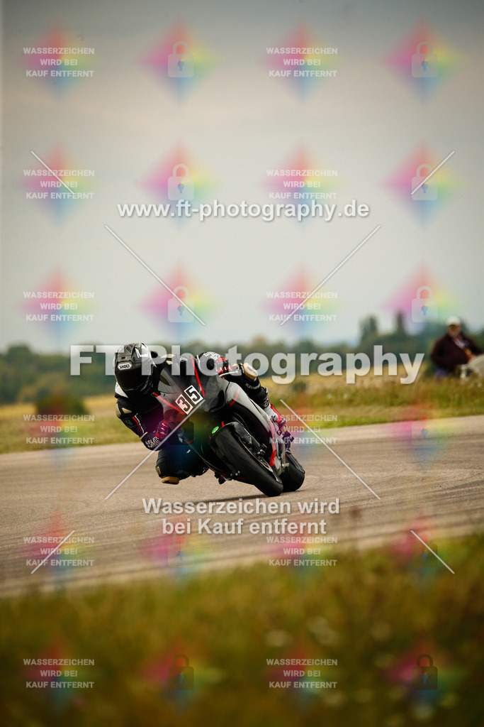 _MOT7424 | Hier findet Ihr Bilder von Touristenfahrten auf der Nürburgring Nordschleife oder von anderen Veranstaltungen die ich besucht habe. Viel Spass beim Durch Schauen 