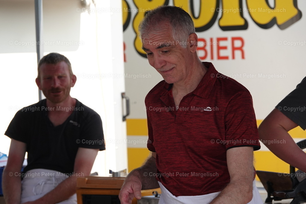 DSC04350 | Schwingen - Realisiert mit Pictrs.com