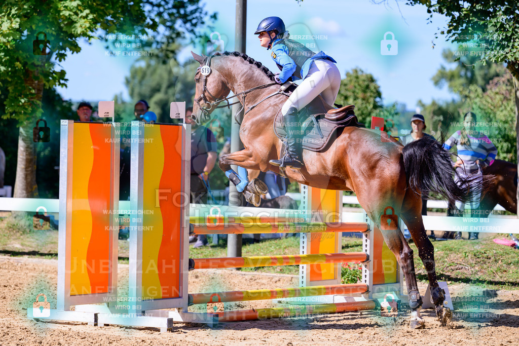 30082026-Giesenbach-Prfg23-0123 | Fokus Hufschlag Fotografie - Realisiert mit Pictrs.com