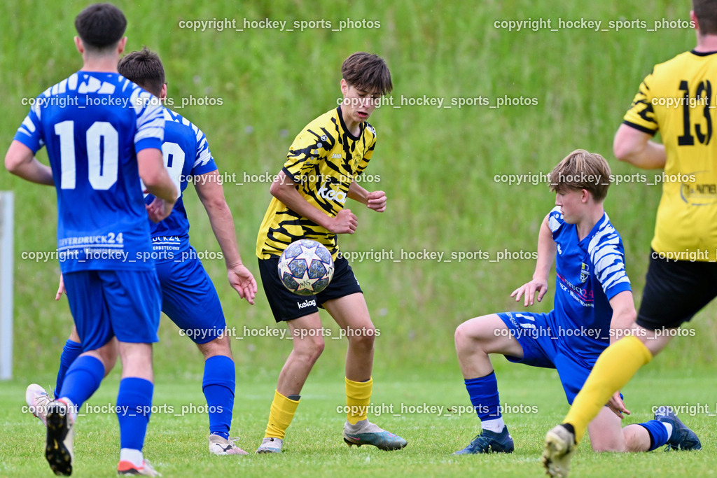 SV Wernberg vs. FC Faakersee | #12 Moritz Nico Prugger FC Faakersee, #11 Noah Moser SV Wernberg, SV Wernberg vs. FC Faakersee, SV Wernberg vs. FC Faakersee am 01.06.2024 in Wernberg (Sportplatz Wernberg), Austria, (Photo by Bernd Stefan)